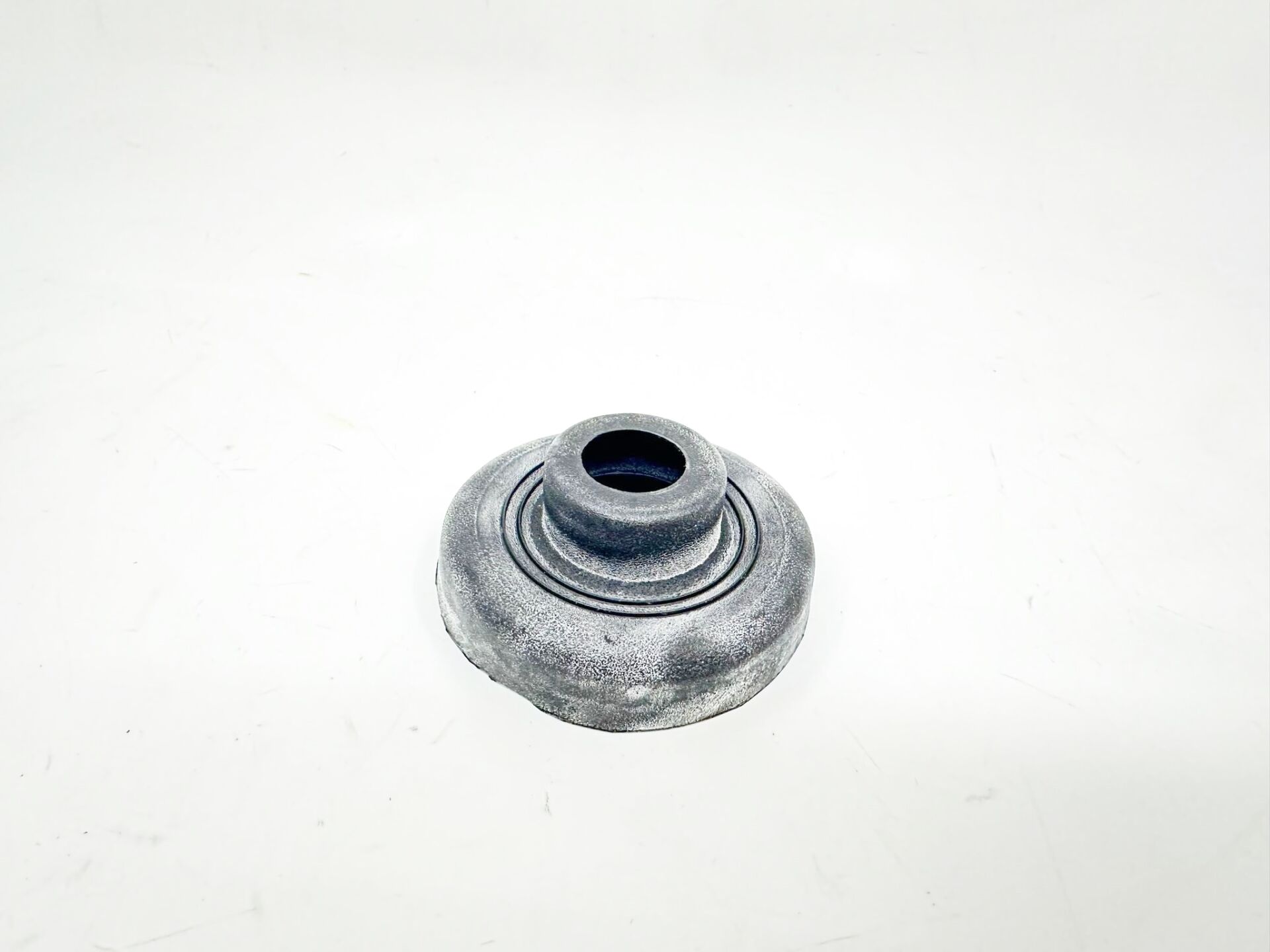 BMW 1-3 SERİSİ ARKA AMORTİSÖR ÜST TAKOZ LASTİĞİ E87.E90.E92.E93 YAN SANAYİ