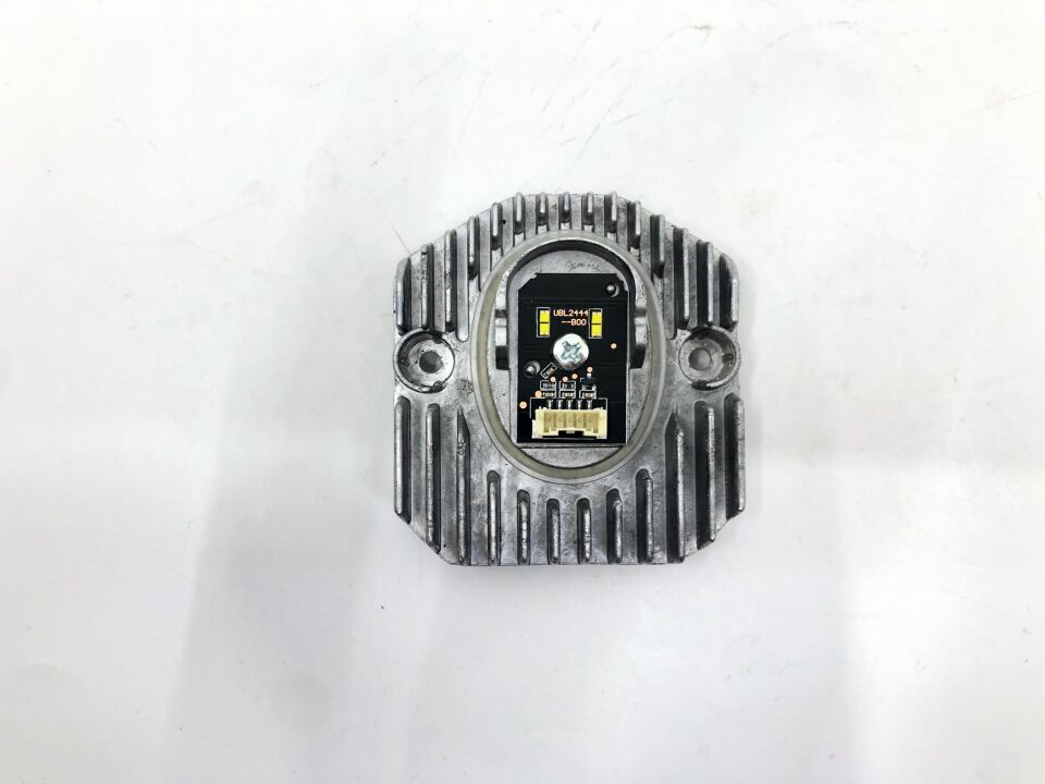 BMW 5 SERİSİ XENON FAR PARK MODÜLÜ G30 YAN SANAYİ