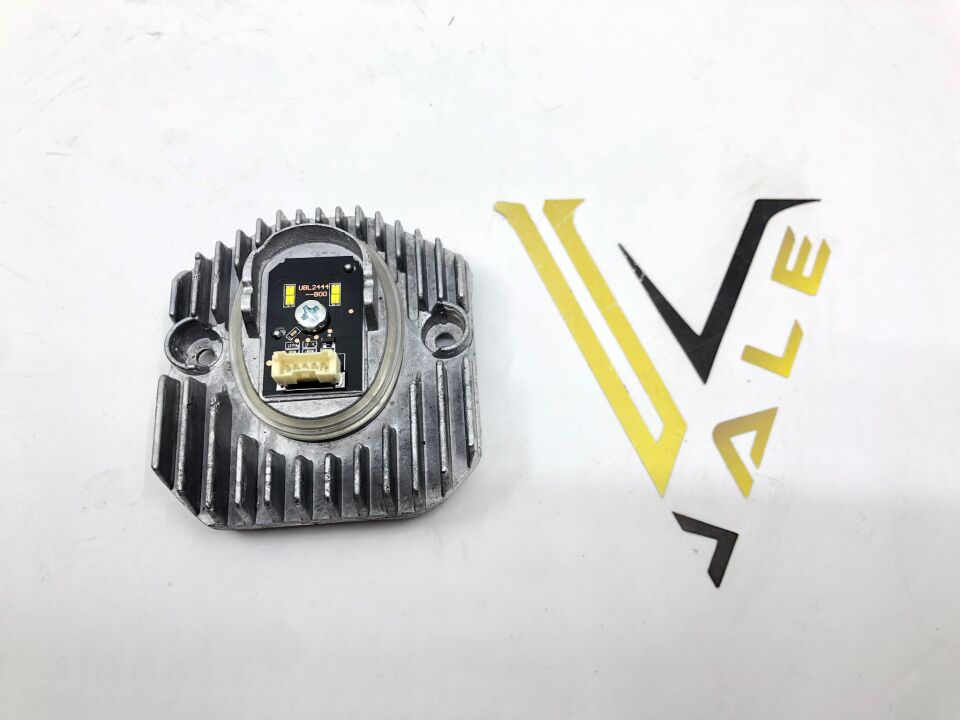 BMW 5 SERİSİ XENON FAR PARK MODÜLÜ G30 YAN SANAYİ