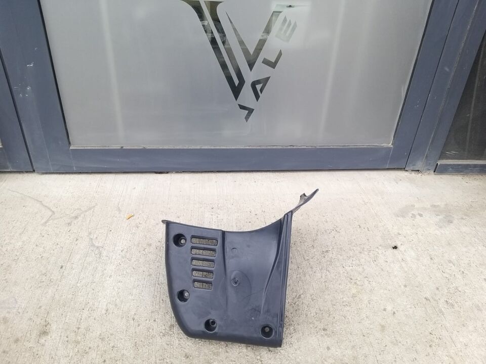 BMW 5 SERİSİ ÖN ÇAMURLUK UC DAVLUMBAZI L  -M- E39.M5 YAN SANAYİ