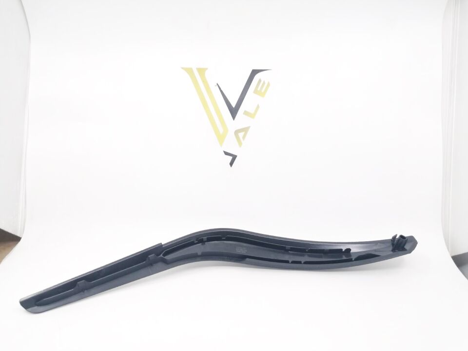 BMW X1 SERİSİ ÖN KAPI İÇ KOLU KAPLAMASI - L - SİYAH - E84 YAN SANAYİ