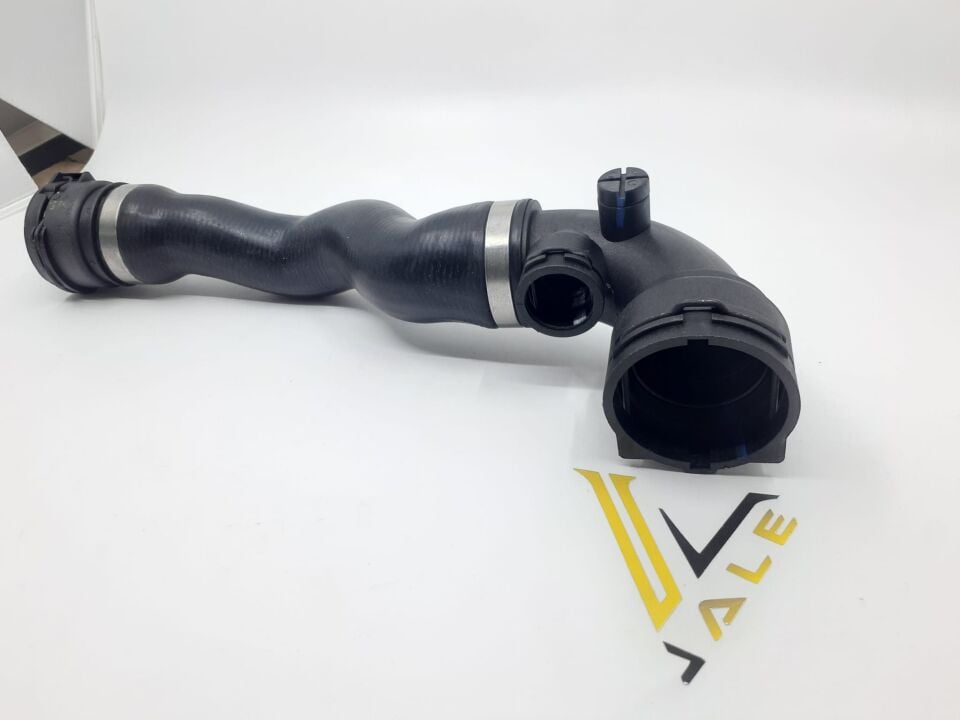 BMW 3 SERİSİ RADYATÖR ÜST HORTUMU E46.M52.M54 YAN SANAYİ