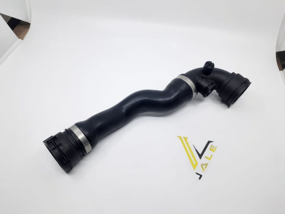 BMW 3 SERİSİ RADYATÖR ÜST HORTUMU E46.M52.M54 YAN SANAYİ